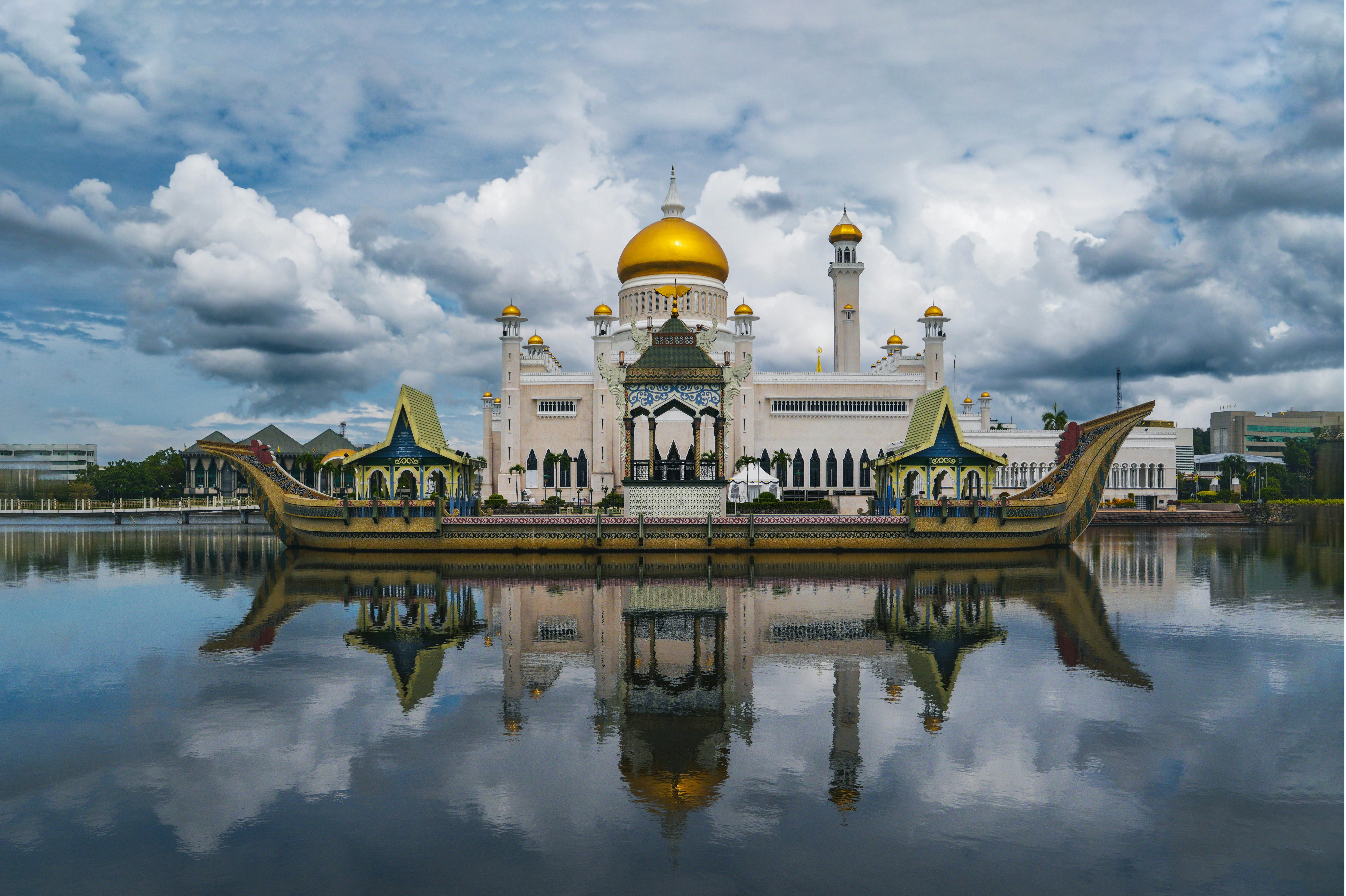 Brunei — hero