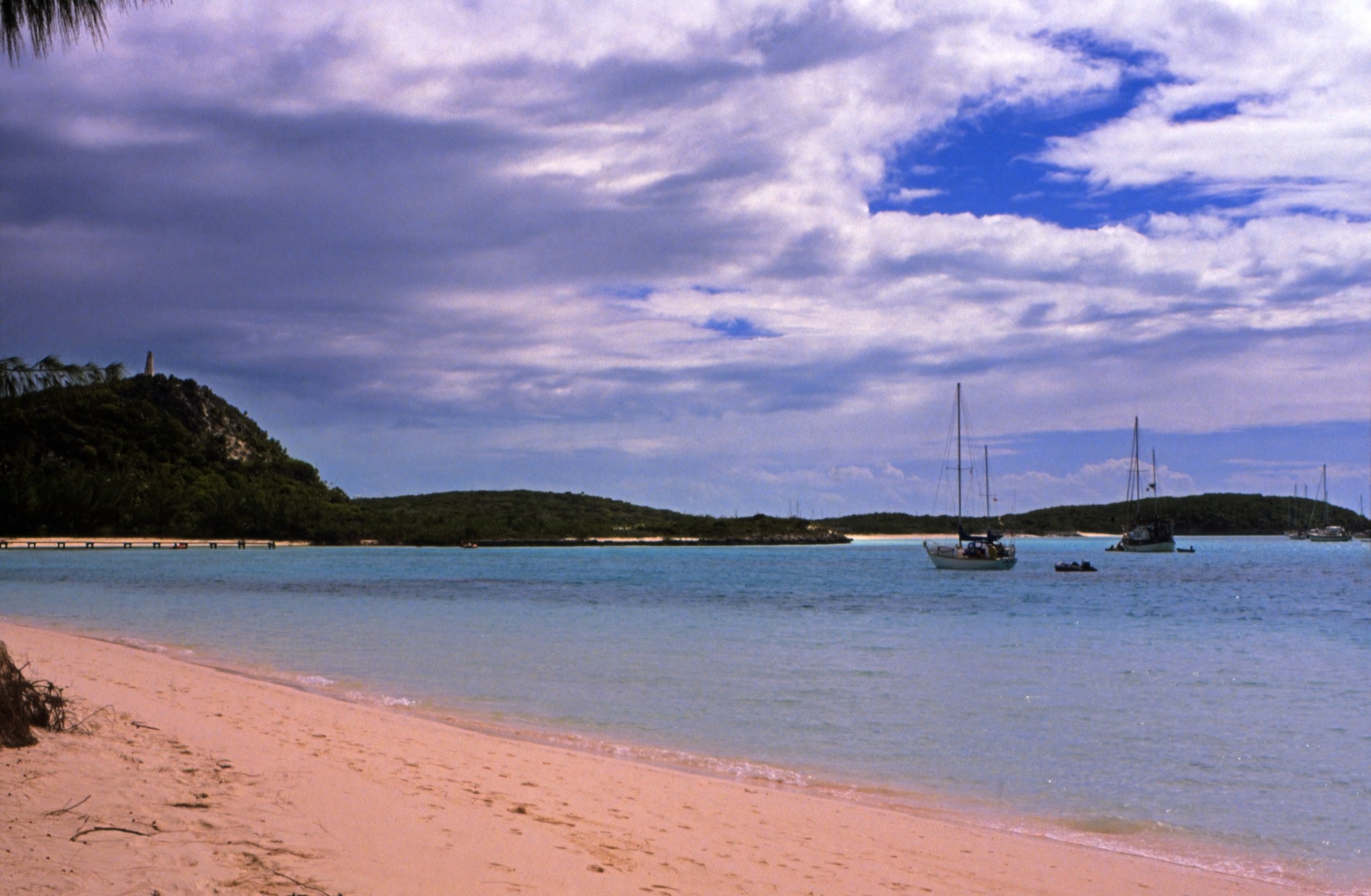 Chat 'N' Chill & Stocking Island, The Exumas