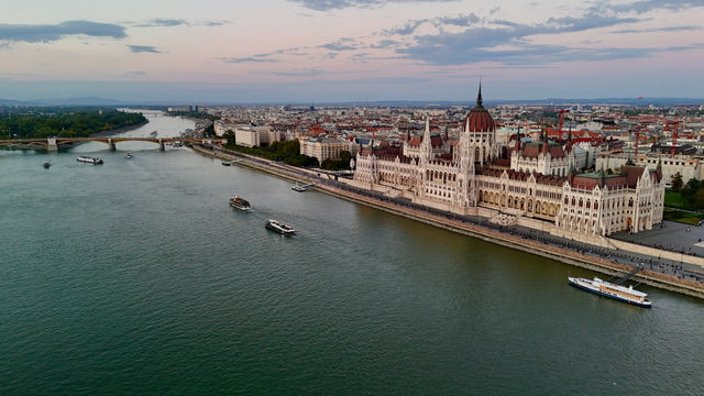 Széchenyi Bridge over the Danube rive in Budapest, Hungary