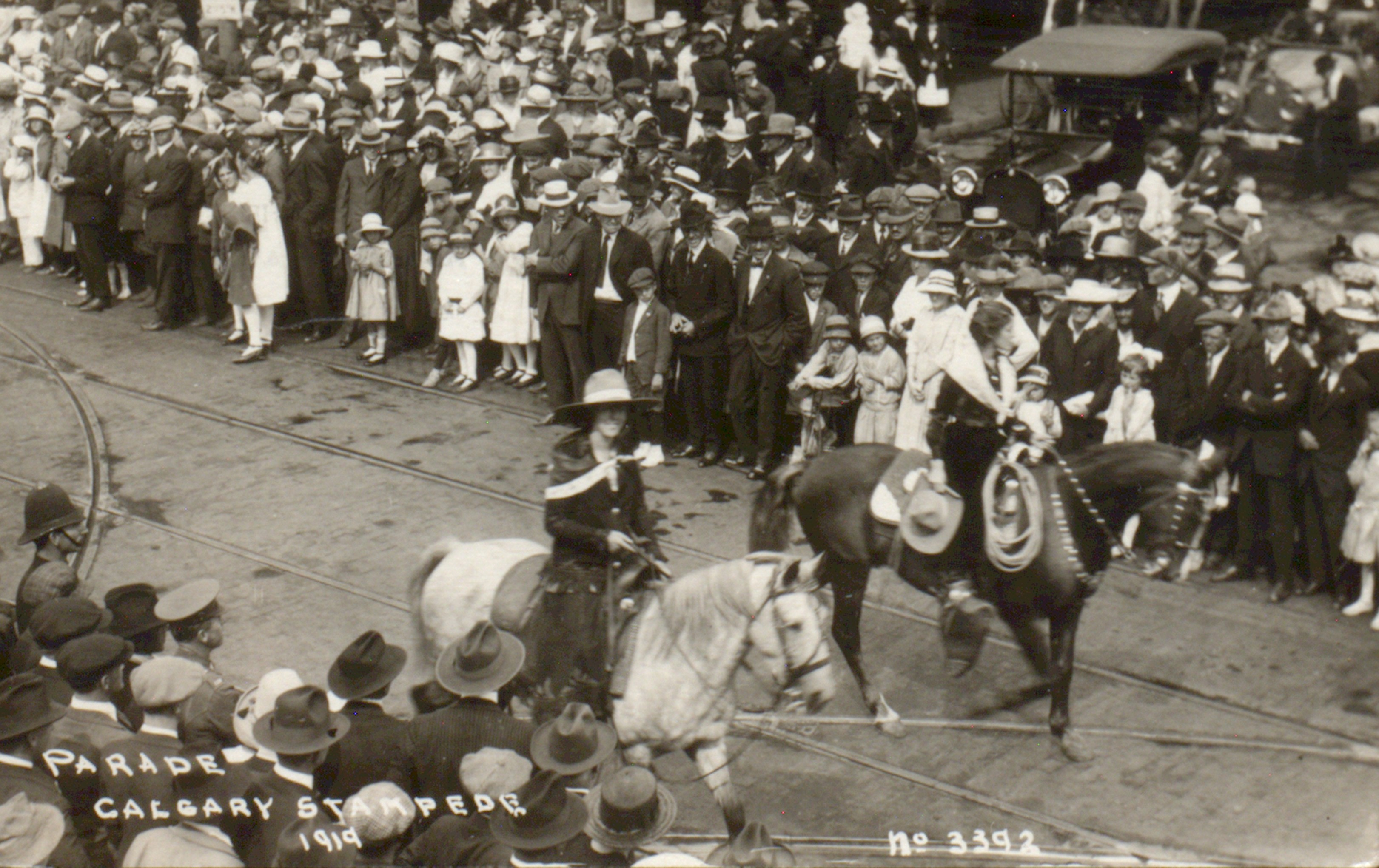 Historic Calgary Stampede parade, 1919