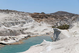 Sarakiniko Beach
