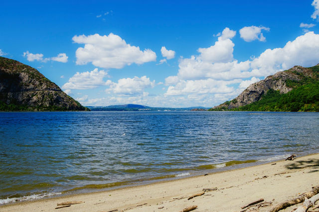 A Hudson River town — Cold Spring / Bear Mountain, New York
