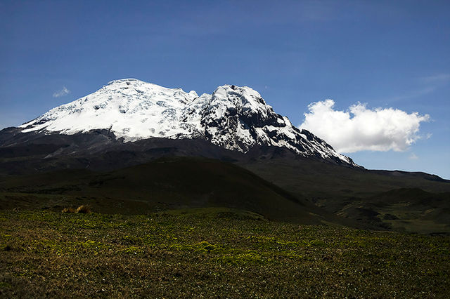 snow covered mountain under blue sky during daytime