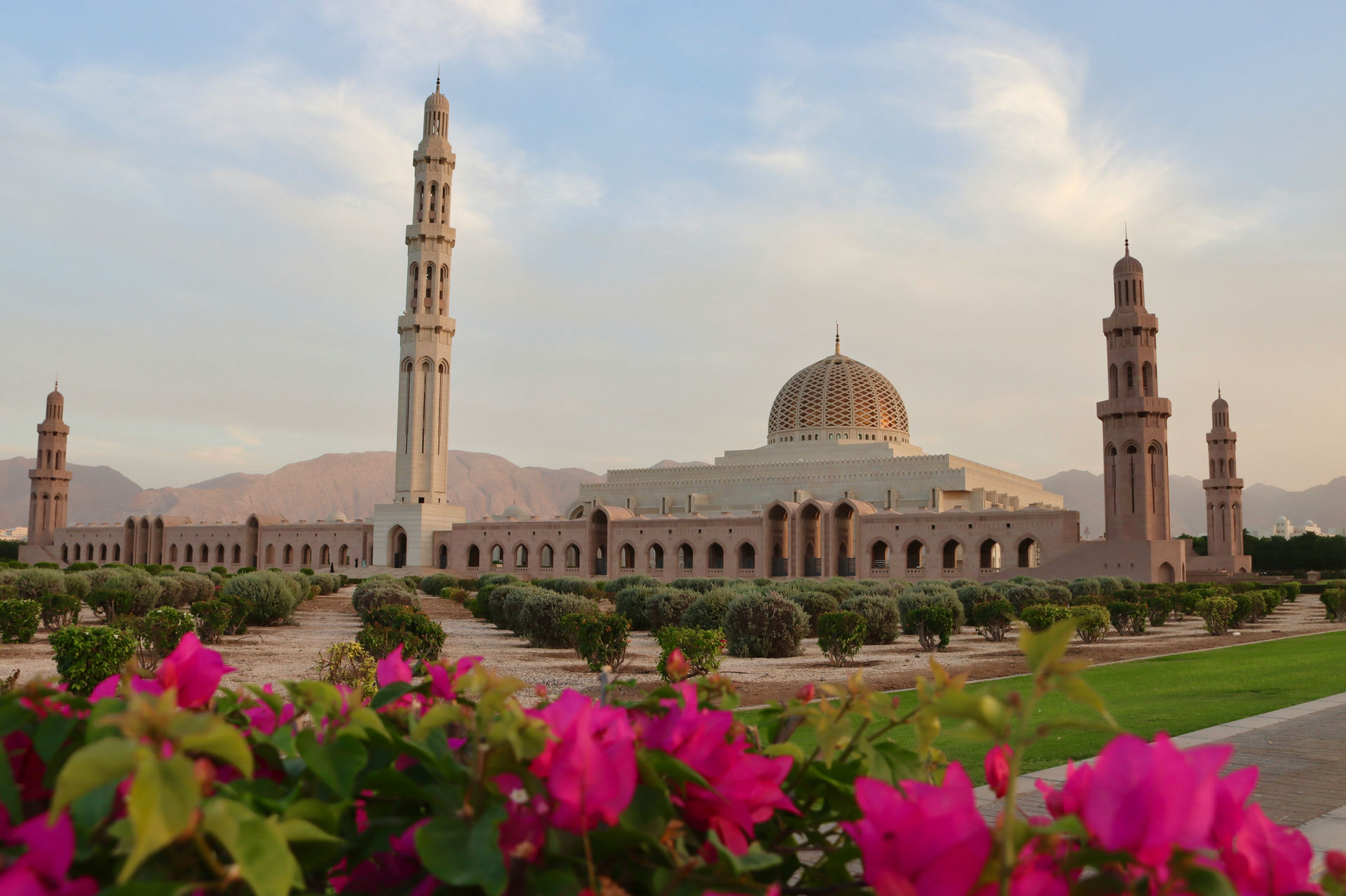 Oman — hero