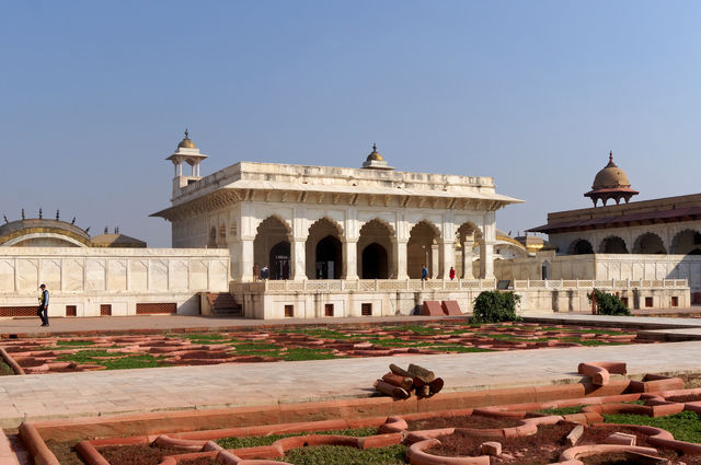 Diwan-i-Khas, Agra Fort