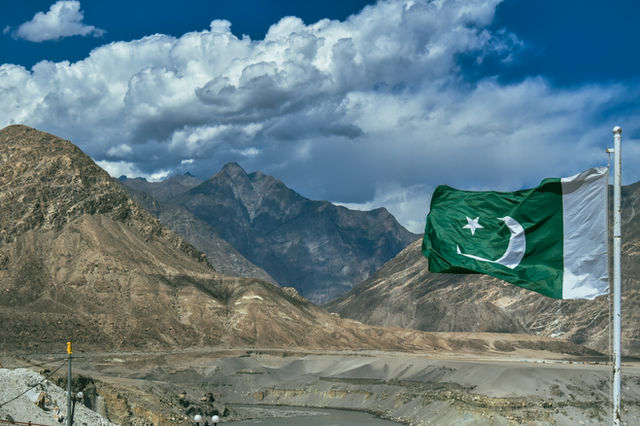 A splendid view of beautiful mountain ranges and such an eye catching view😍