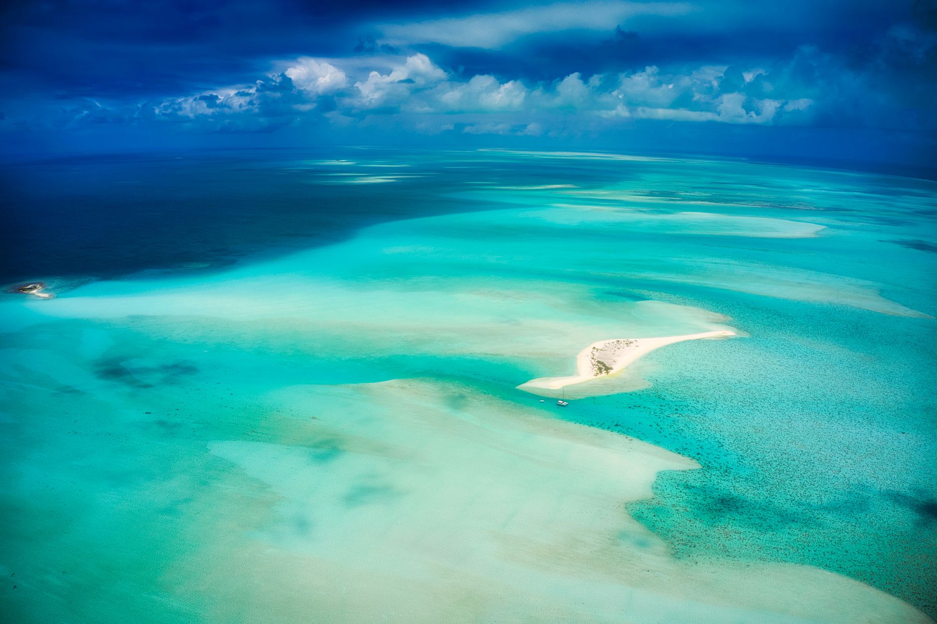 An Exuma turquoise sandbar