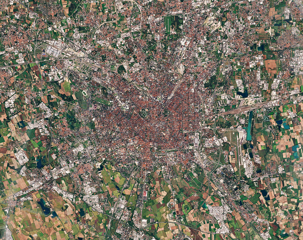 Milan — photo 15