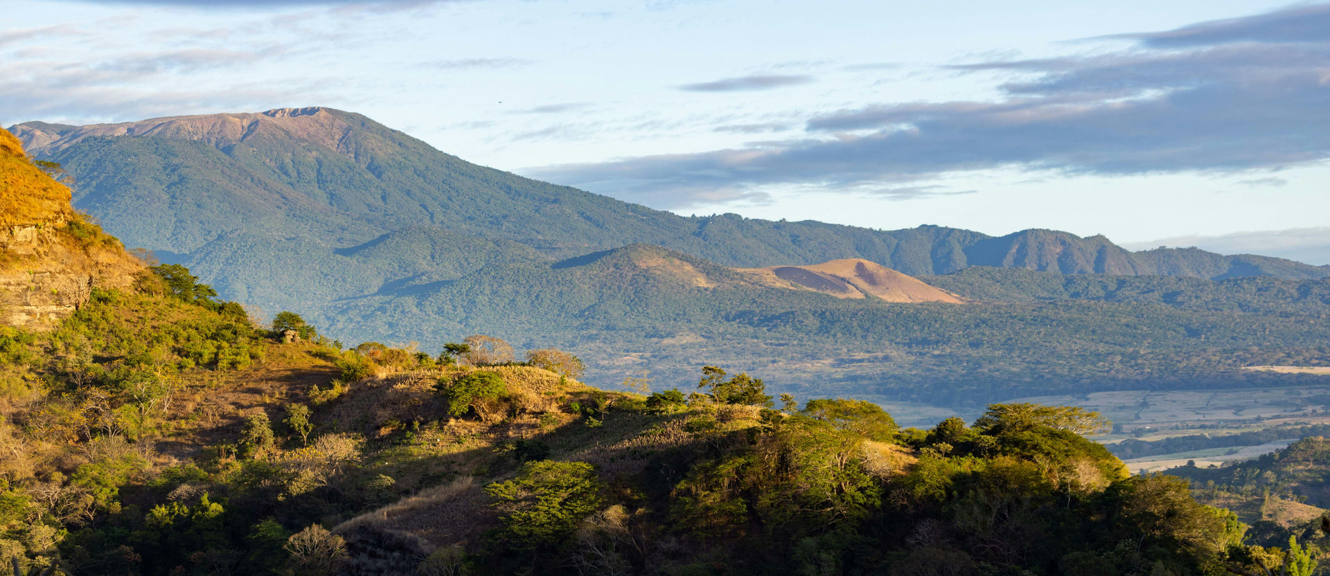 El Salvador — hero