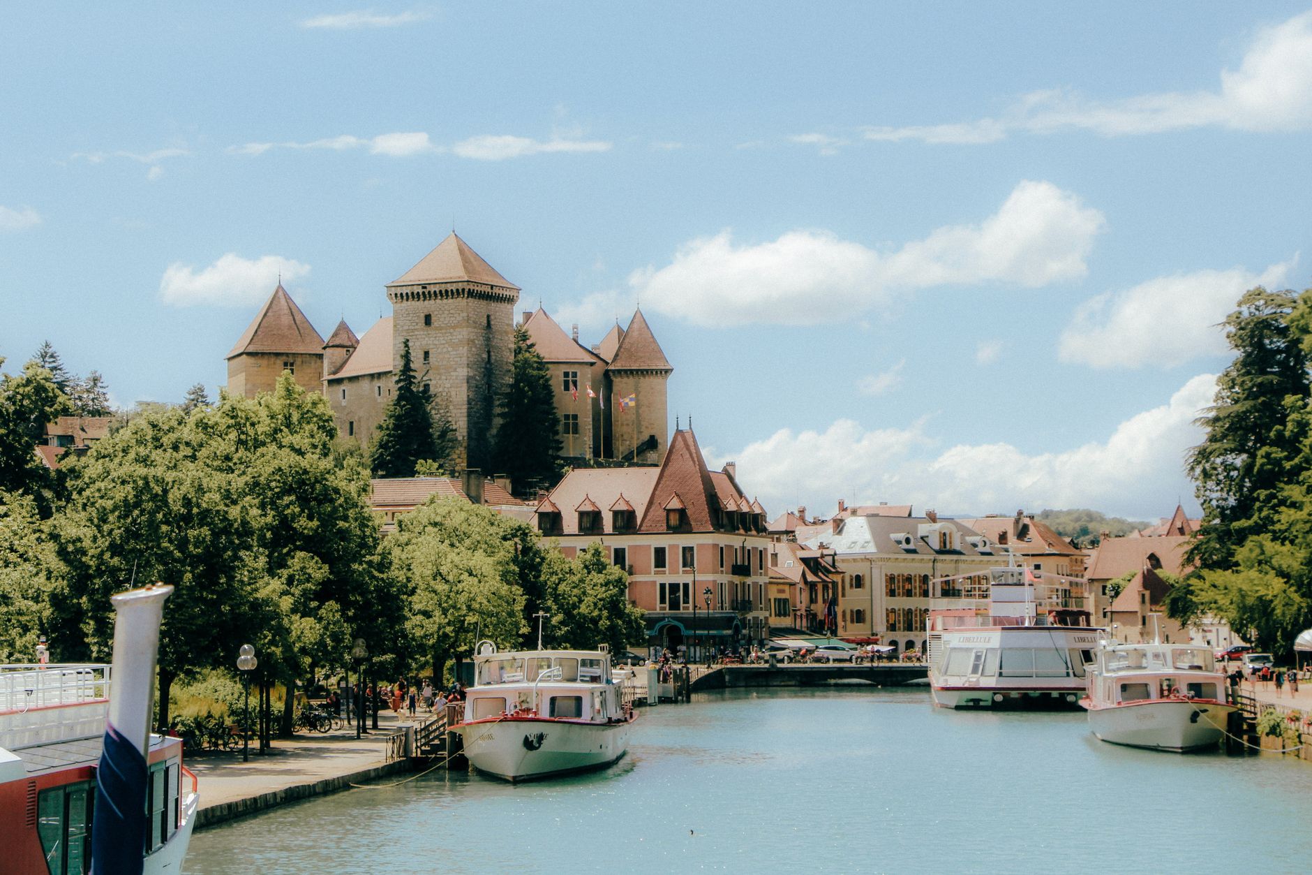 Auvergne-Rhône-Alpes