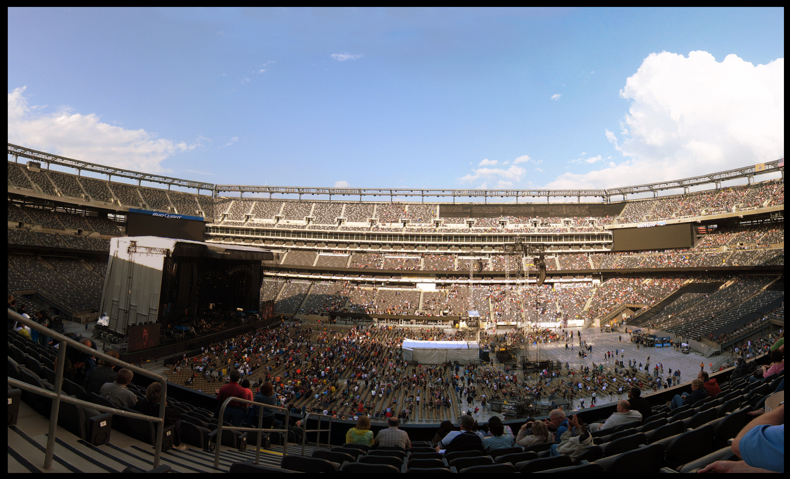 Bon Jovi live concert