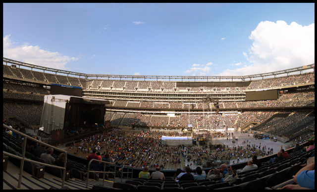 Bon Jovi live concert