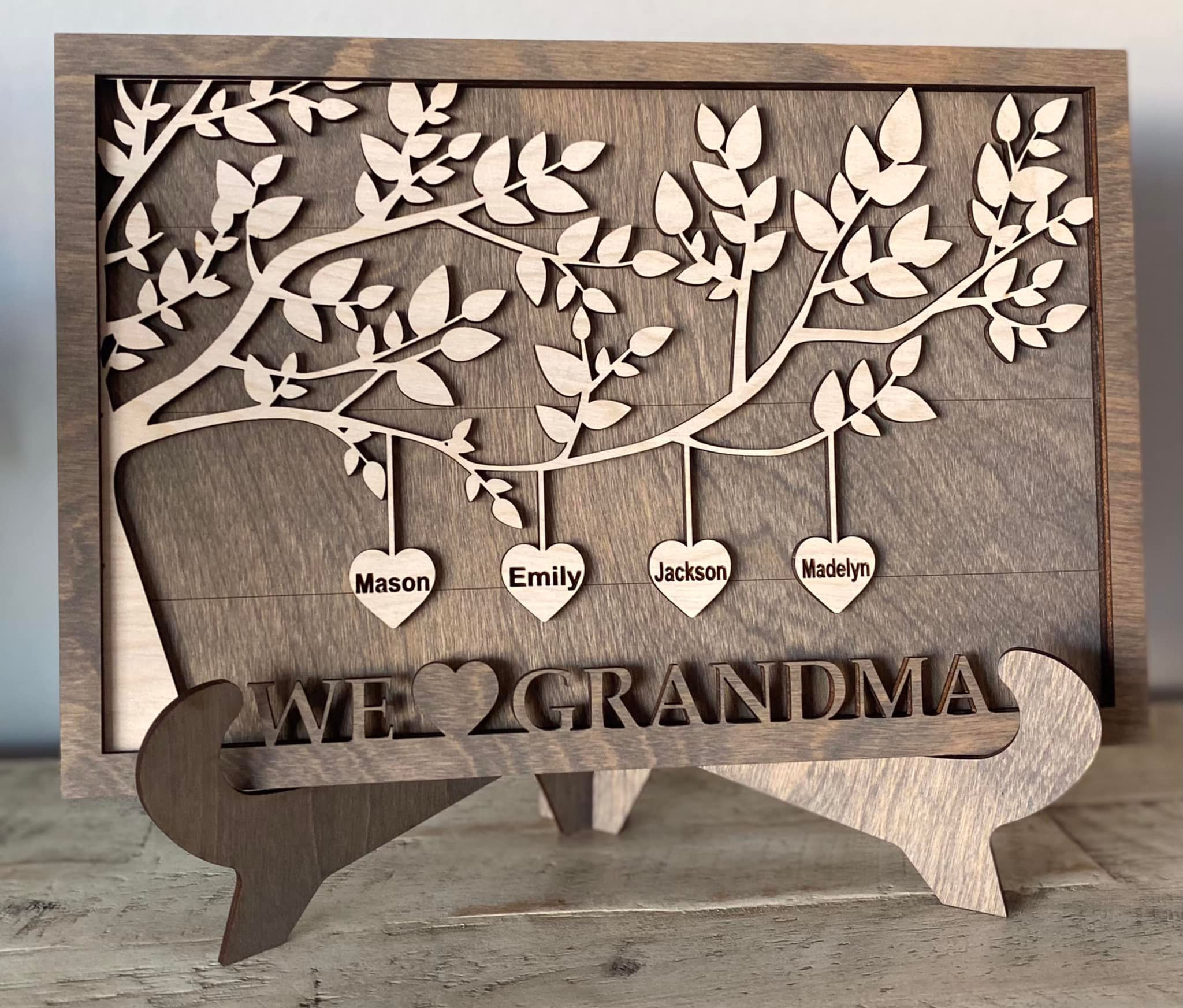 Personalized Layered Family Tree