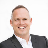 Boris von Bormann_Headshot.jpg