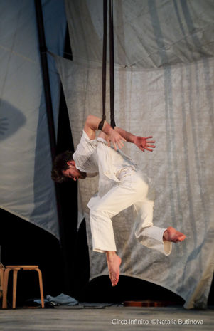 Circo Infinito, Alejandro Escobedo, Natalia Butinova, Théâtre Cirque Cosmique, 