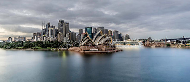 sydney-australia-harbor-sunrise