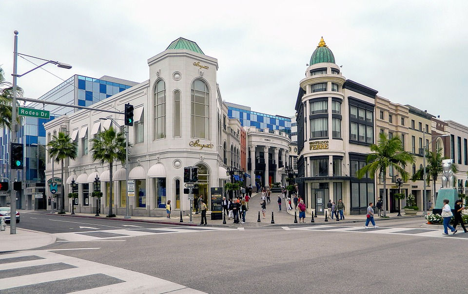 Rodeo-Rodeo shoppng center