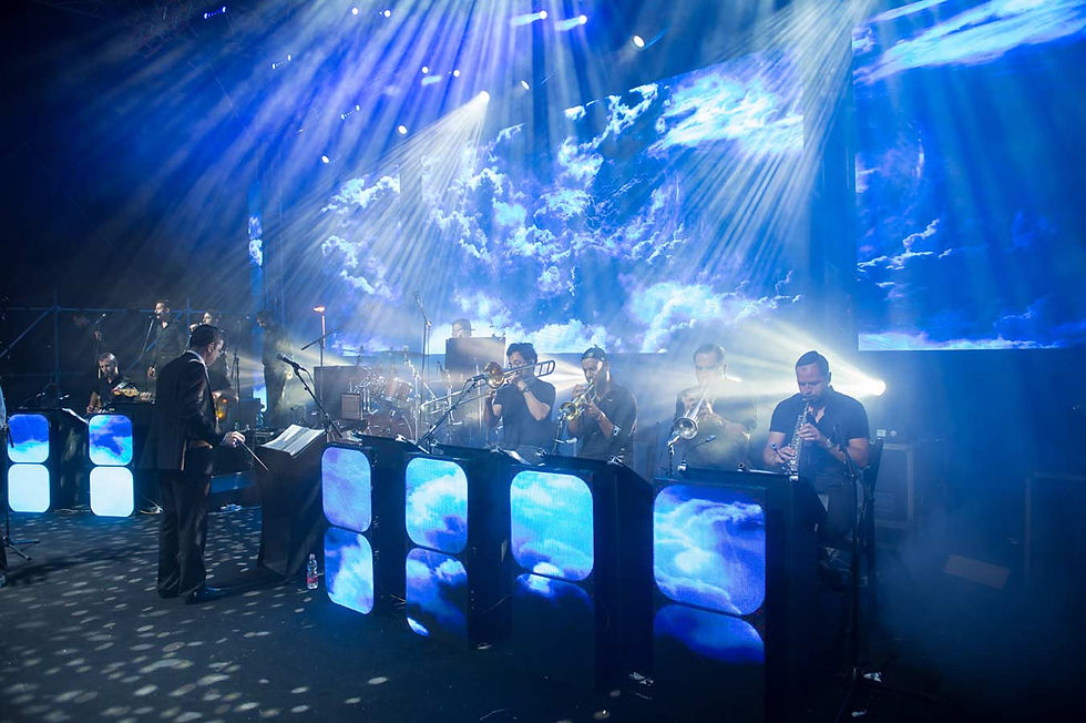 ירושלים שבלב אברהם פריד על החומות בהר הזיתים, אוגוסט 2019