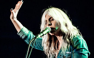 Eliza neals 03_edited.jpg