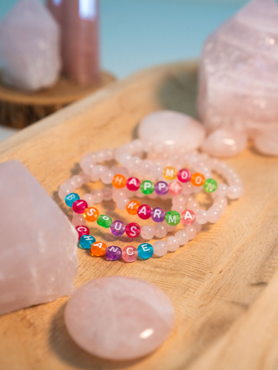 Bracelet pierre naturelle Quartz Rose lettre mot coloré – moon, happy, karma, bisous, chance