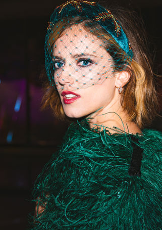 Mode, photographe mode, fashion photographer, Dorrie Mcveigh, photographe Marseille, shooting mode, studio photo Marseille, Paris fashion week, marque français, photo book, photographe Aix en Provence, fashionblogger, style, fashionmodel, agence de mannequinat, fashionweek, fashiongram,
