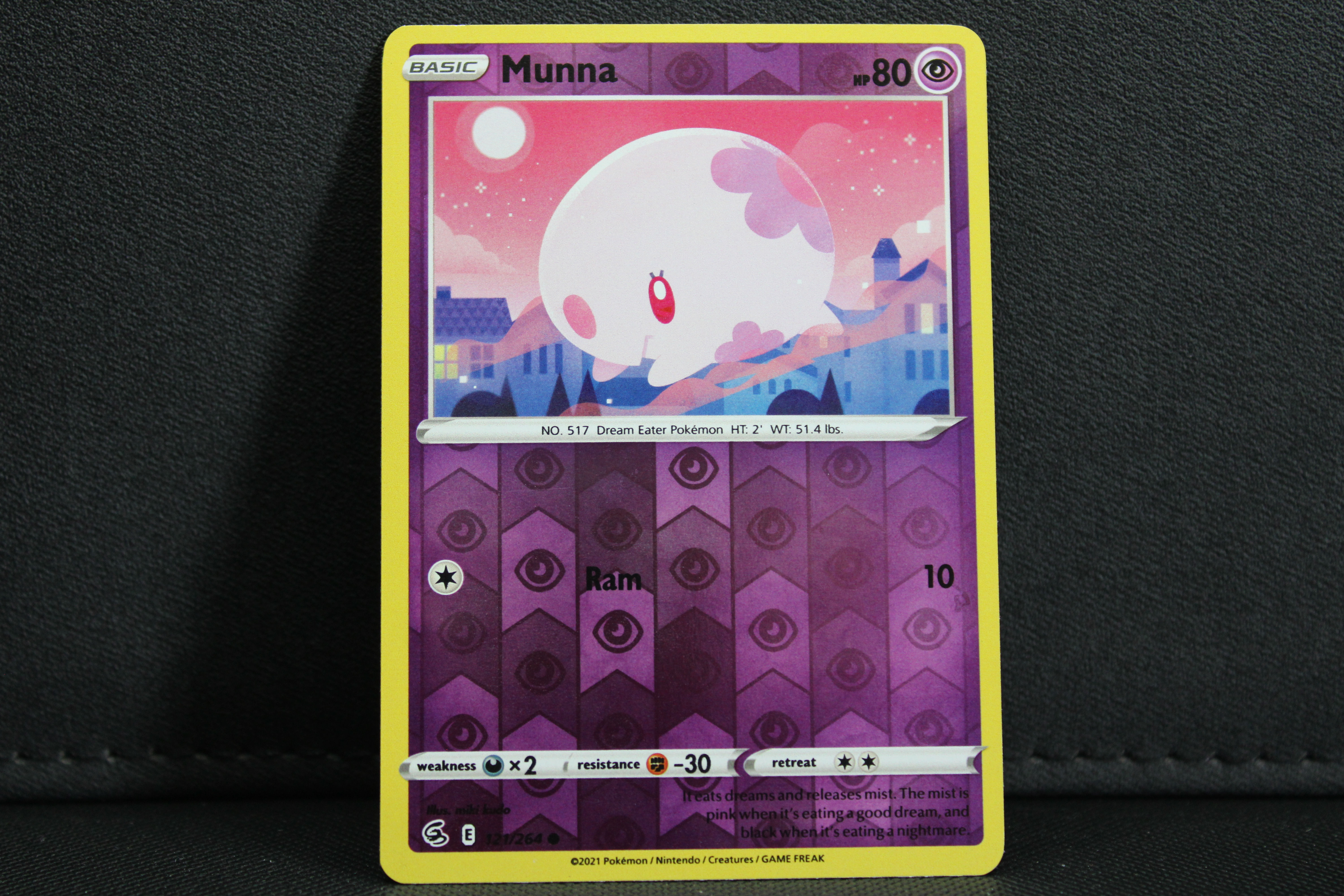 Munna 121/264 - Reverse Holo, SWSH Fusion Strike