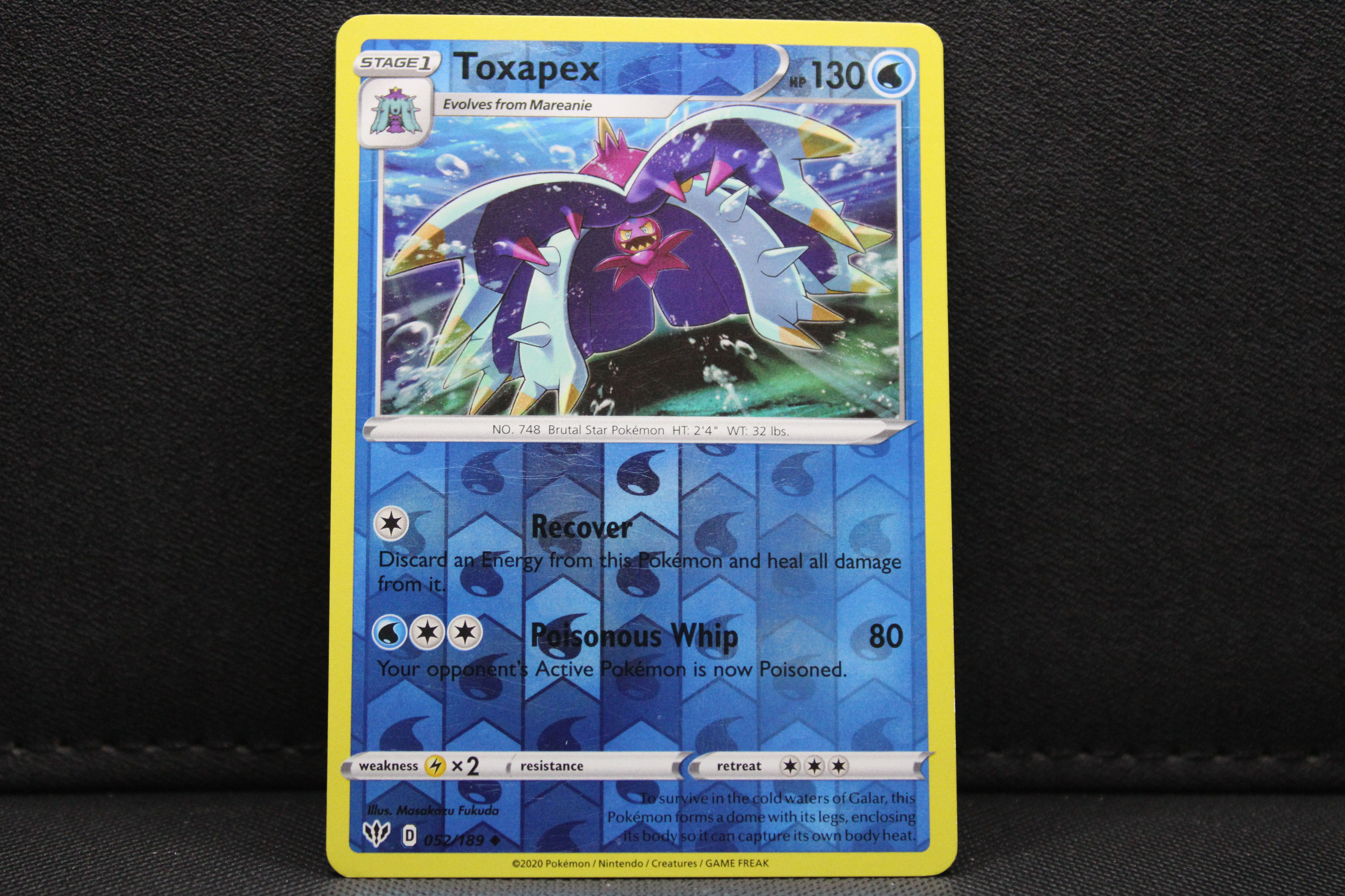 Toxapex 052/189 - Reverse Holo, SWSH Darkness Ablaze