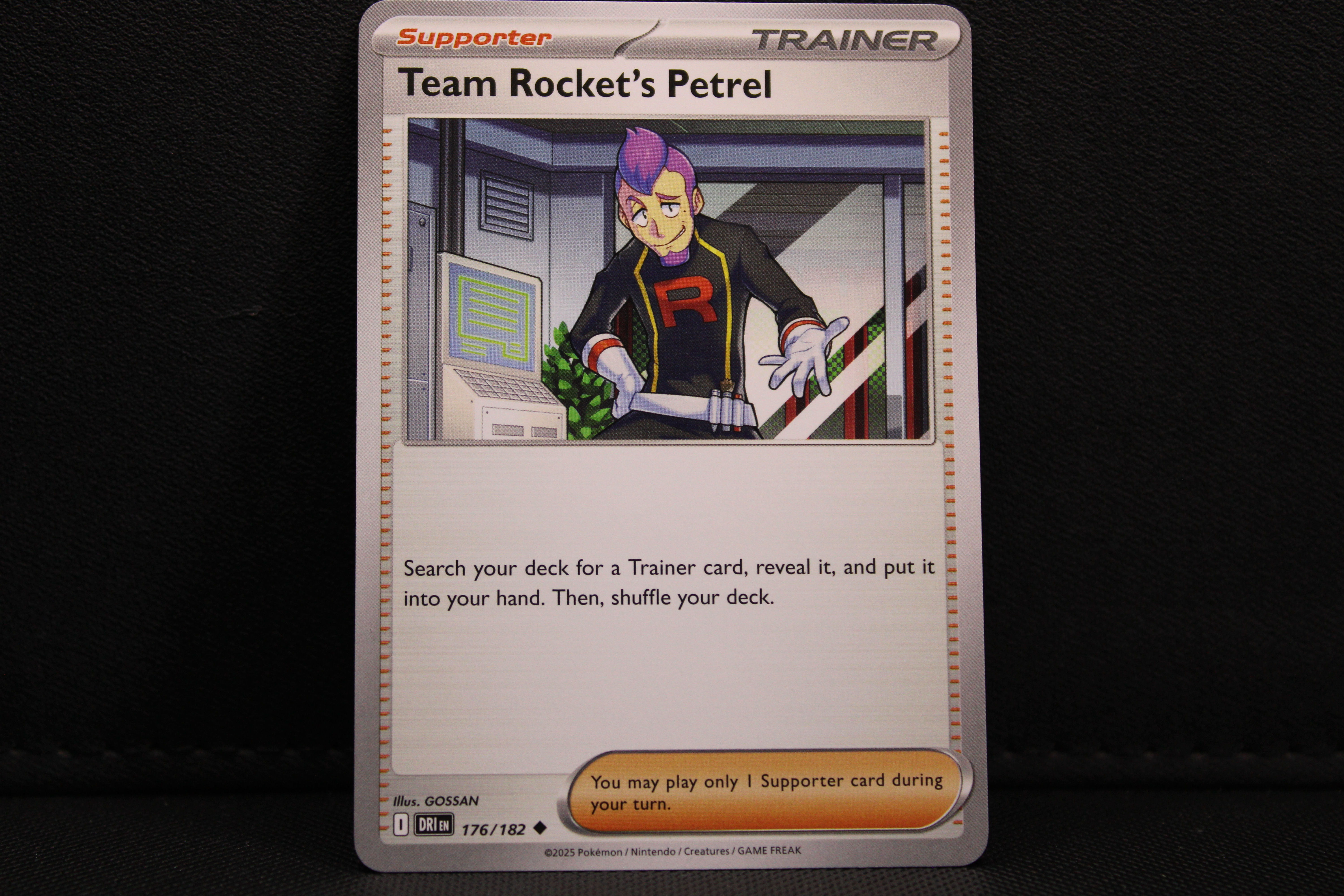 Team Rocket's Petrel 176/182 - Trainer Non Holo, SV Destined Rivals