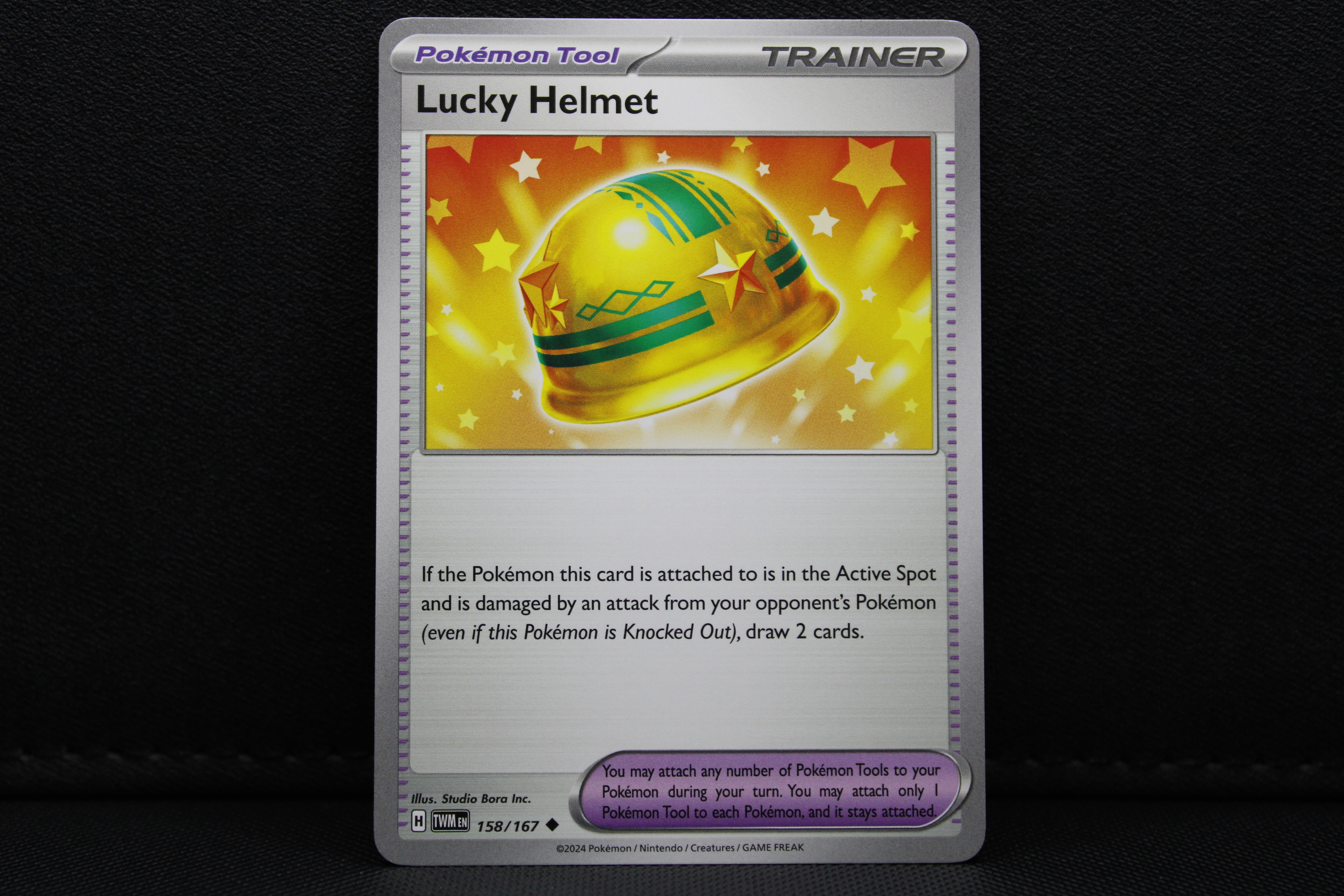 Lucky Helmet 158/167 - Trainer Non Holo, SV Twilight Masquerade