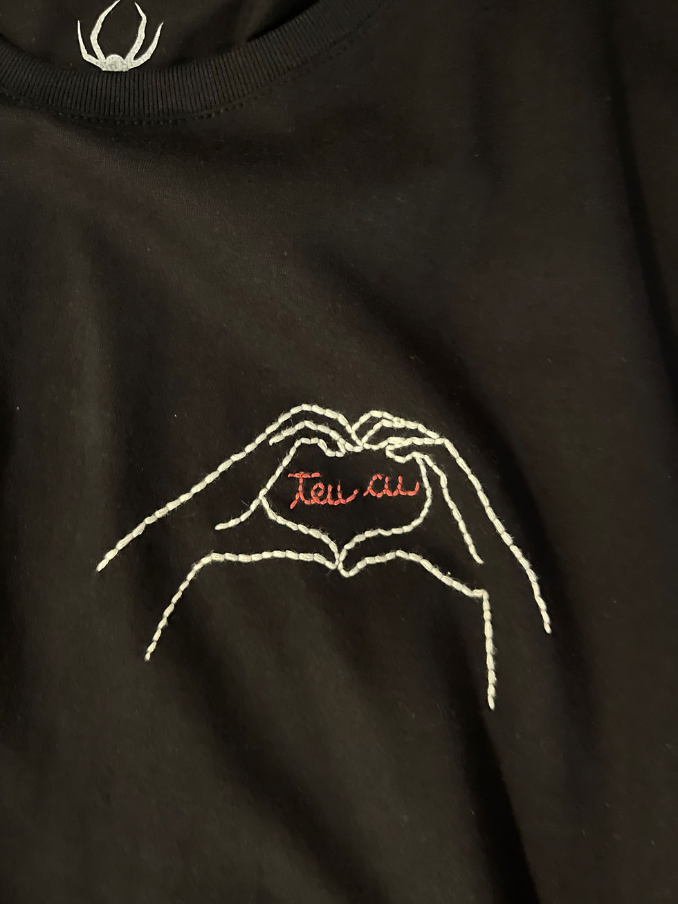 camisetas bordadas de araque