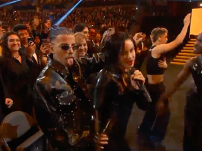 Rosalía y su novio encienden escenario