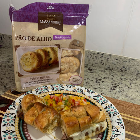 Pão de alho recheado