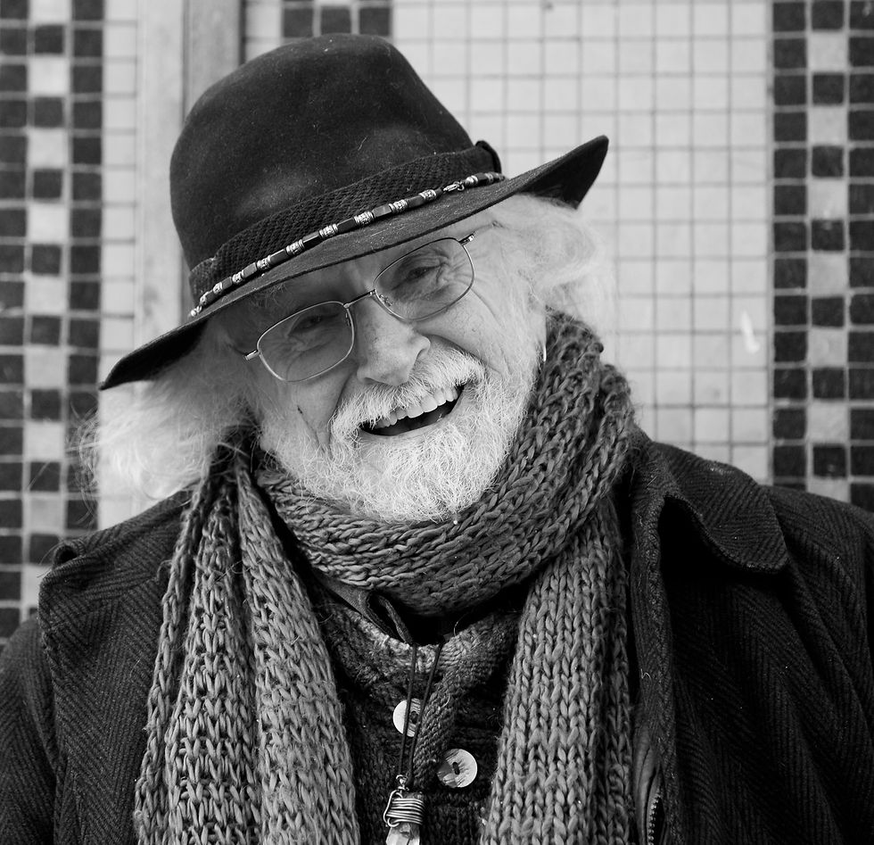 Pat Inglodsby - Poet