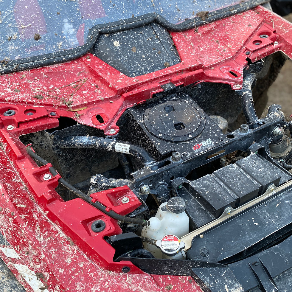 Thumbnail: Talon XR-h under hood cargo box