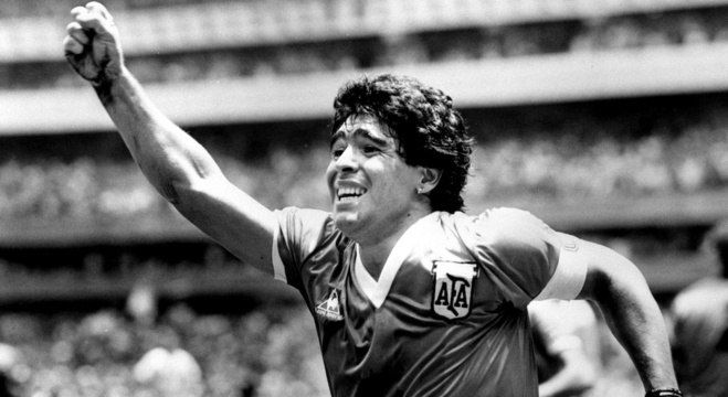 Morreu Diego Maradona, a lenda do futebol mundial