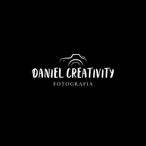 Black and White Photographer Logo Design.jpg