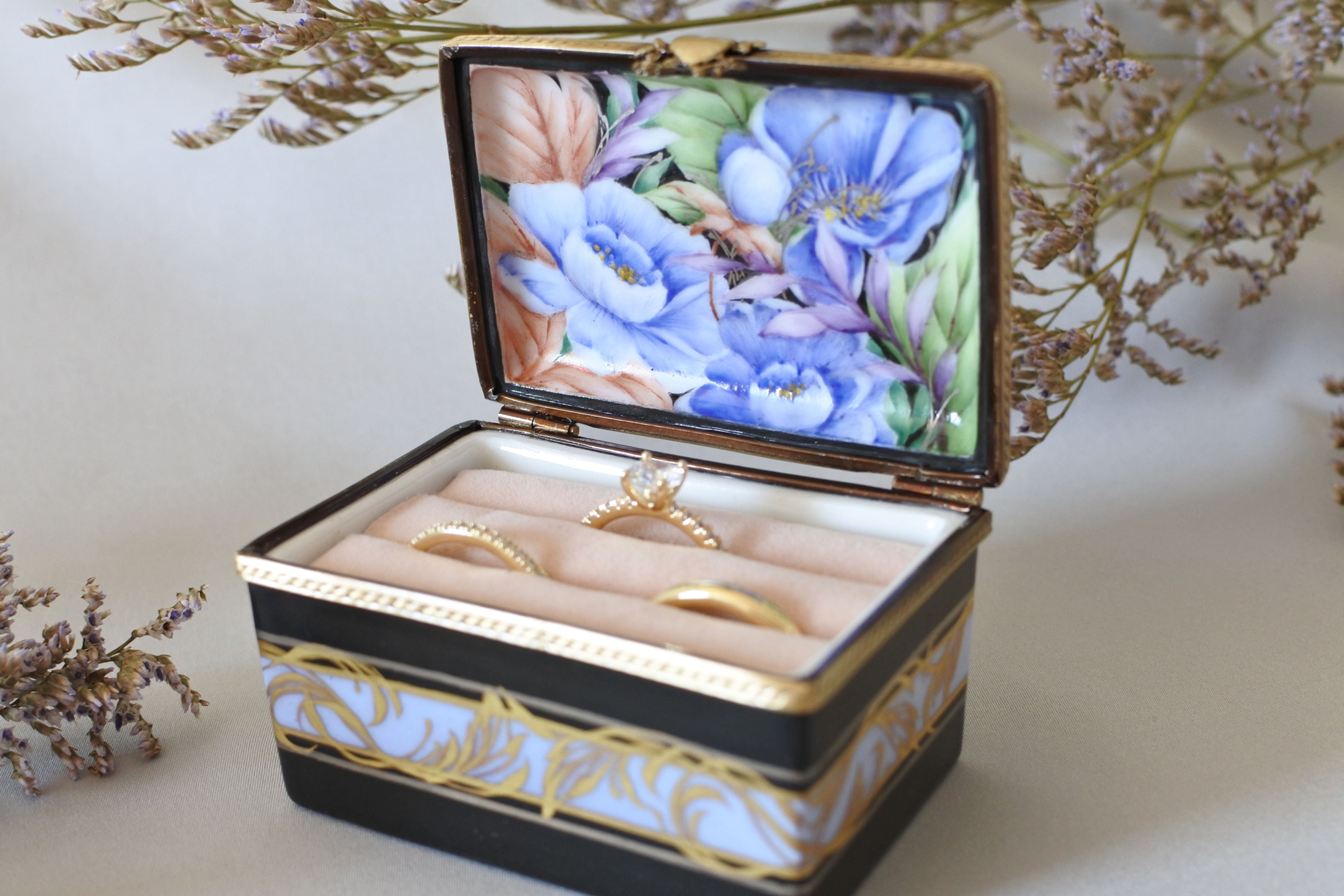 Handmade Porcelain Ring Box | Multi Ring Box Lavender Peony