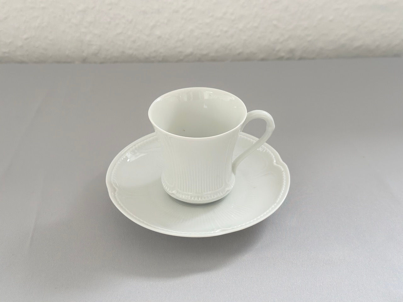 Coffee cup & saucer P014 (same design as plate P040)
