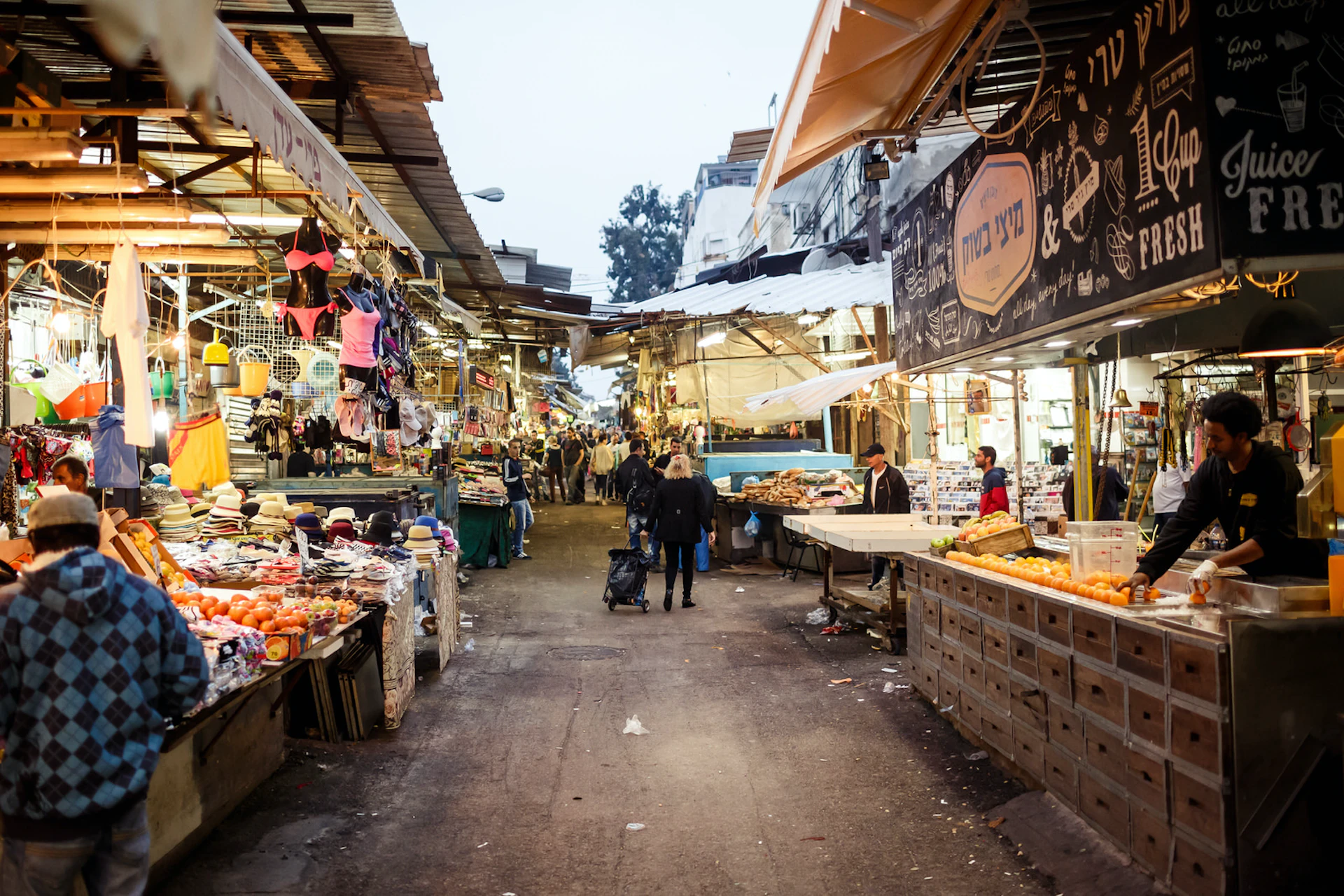 fleamarket.webp