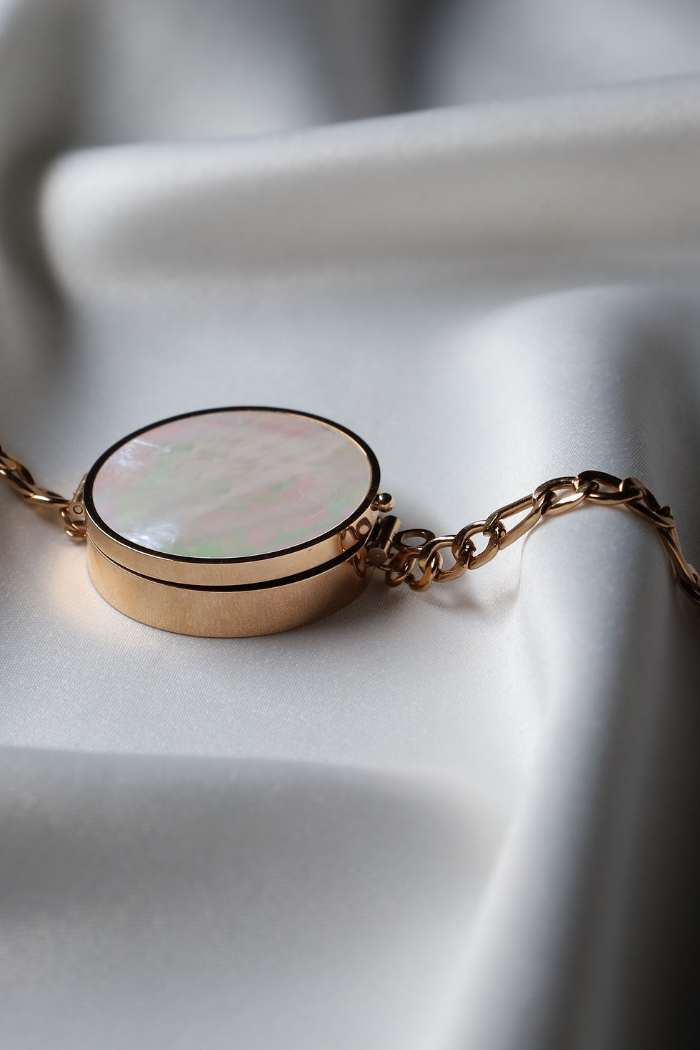 Thumbnail: Lipbalm Bracelet- Rosegold