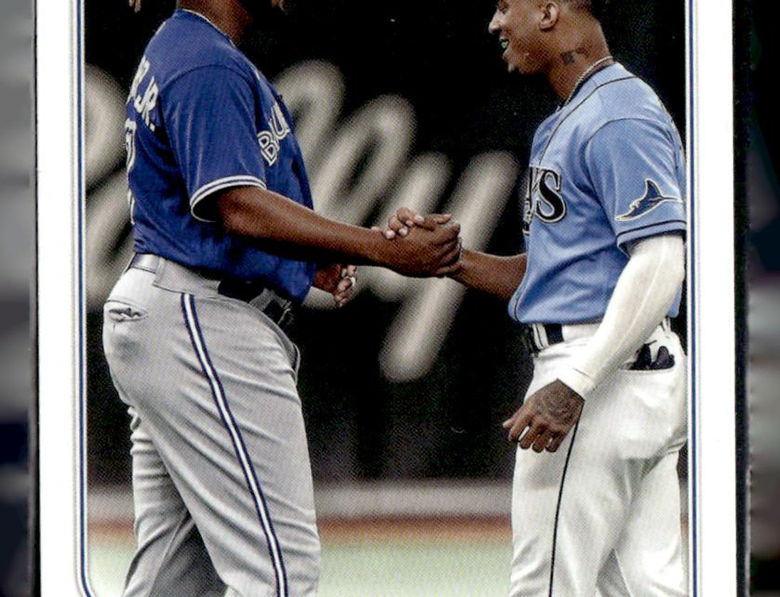 2022 Topps #329 Slugger Reunion