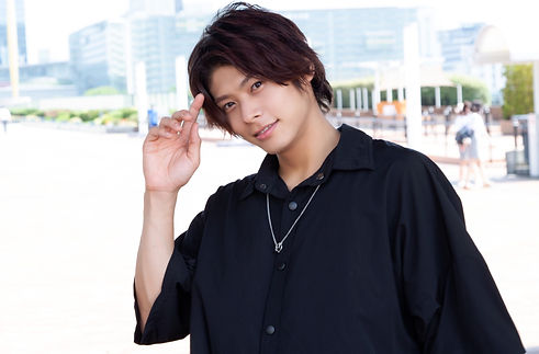 5X4A0038【レタッチ済み】_edited.jpg