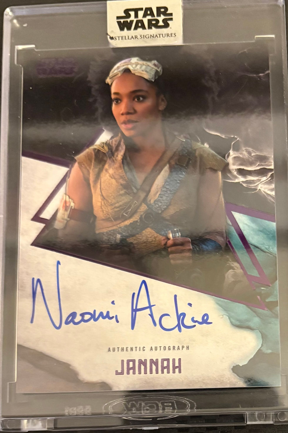 Star Wars Naomi Ackie on card autograph card