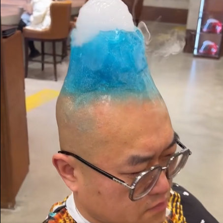 Chinese Barber Makes Wax Masterpieces On Bald Heads