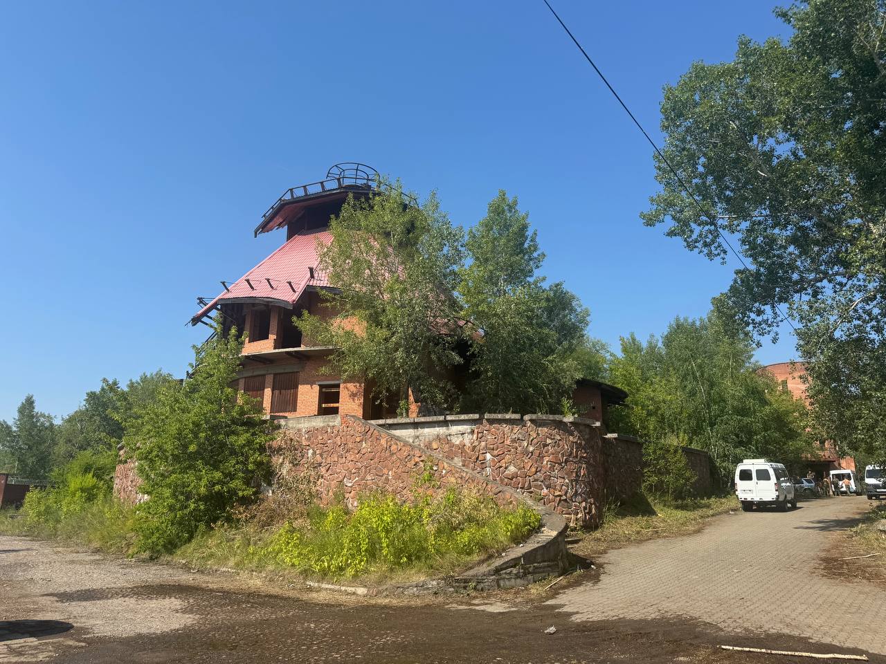 a placeholder image.