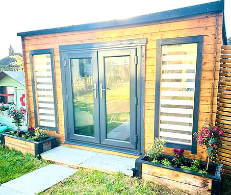 blush beauty cabin
