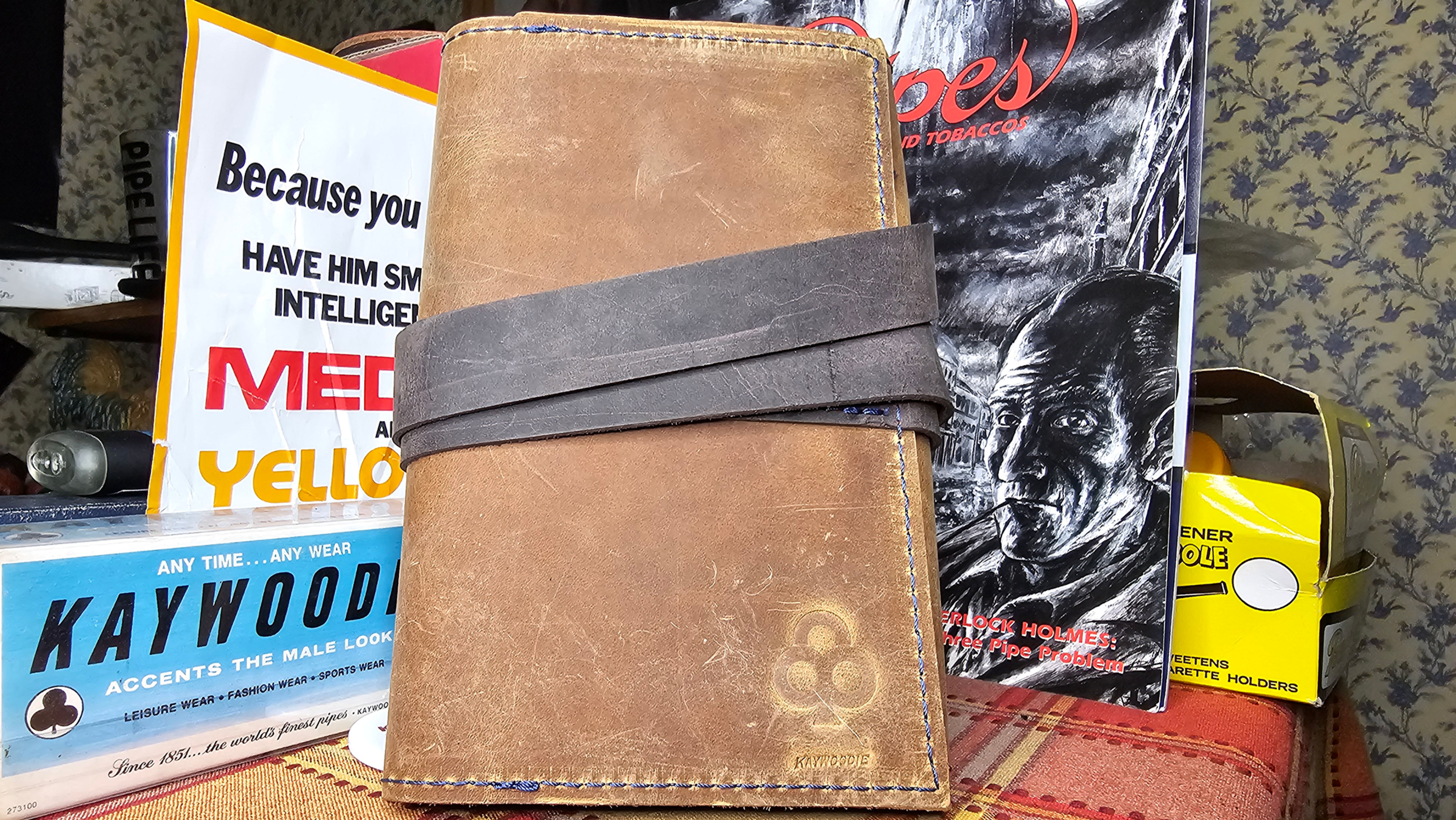 Kaywoodie Leather Pipe Roll