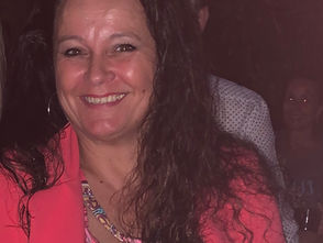 Wie ik ben en waarom ik Color Your Happiness ben begonnen.