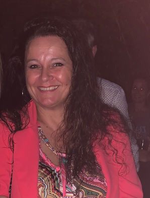 Wie ik ben en waarom ik Color Your Happiness ben begonnen.