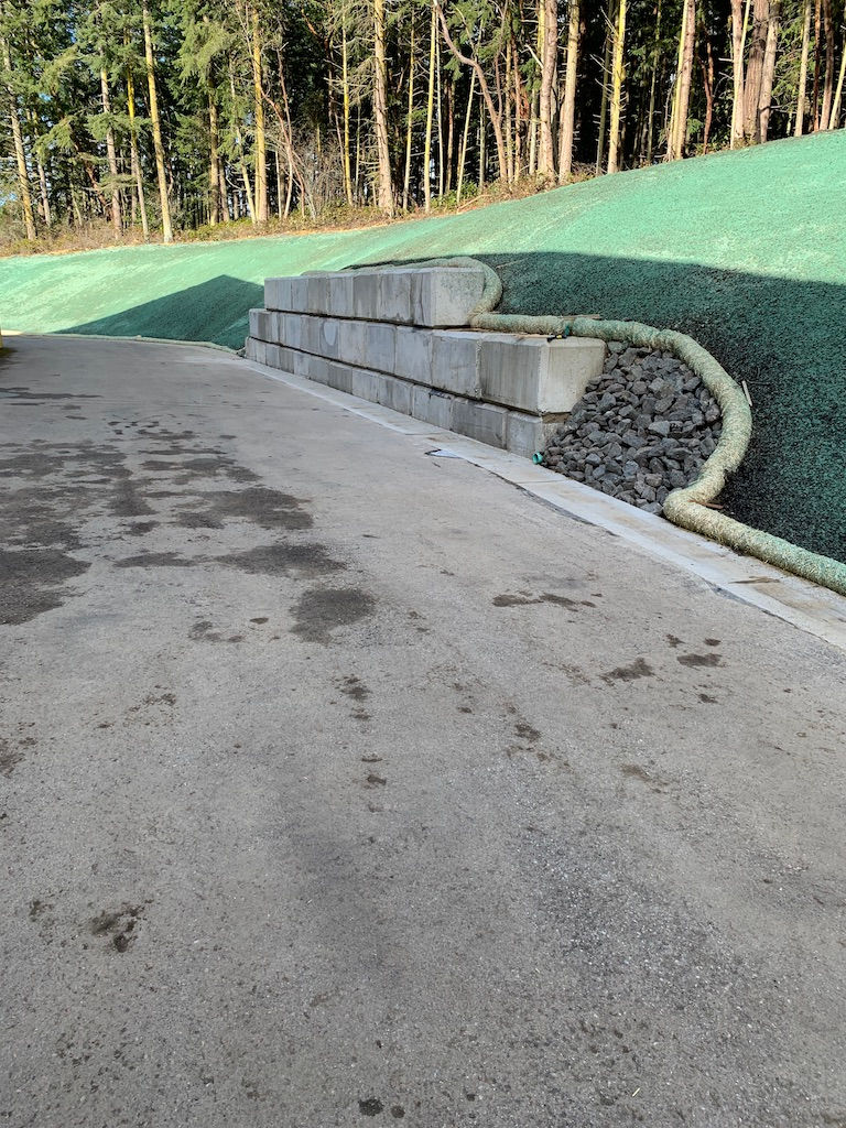 Eco block wall and slope restoration